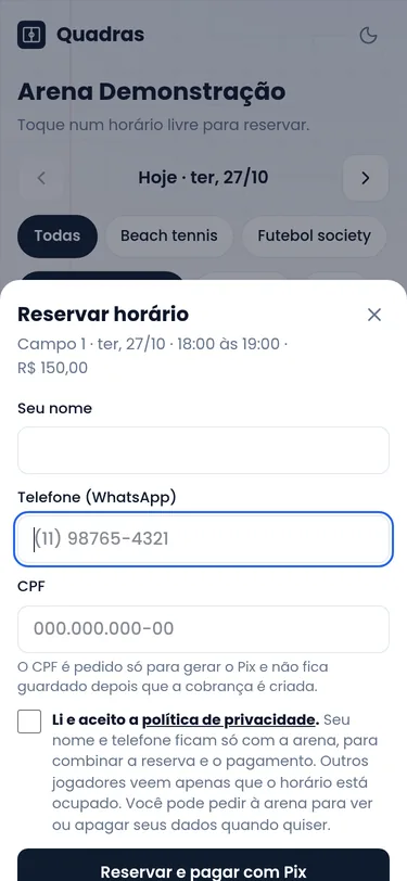 Formulário de reserva: nome, telefone de WhatsApp, CPF e botão Reservar e pagar com Pix